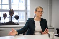 Borgåbördiga Pia Kåll, vd för Capman, trivs på jobbet. Hon hade ingen plan på att bli vd för ett börsbolag eller ens jobba med riskkapital. Det bara blev så. Från sin position vill hon förändra världen till något mer hållbart och bättre.