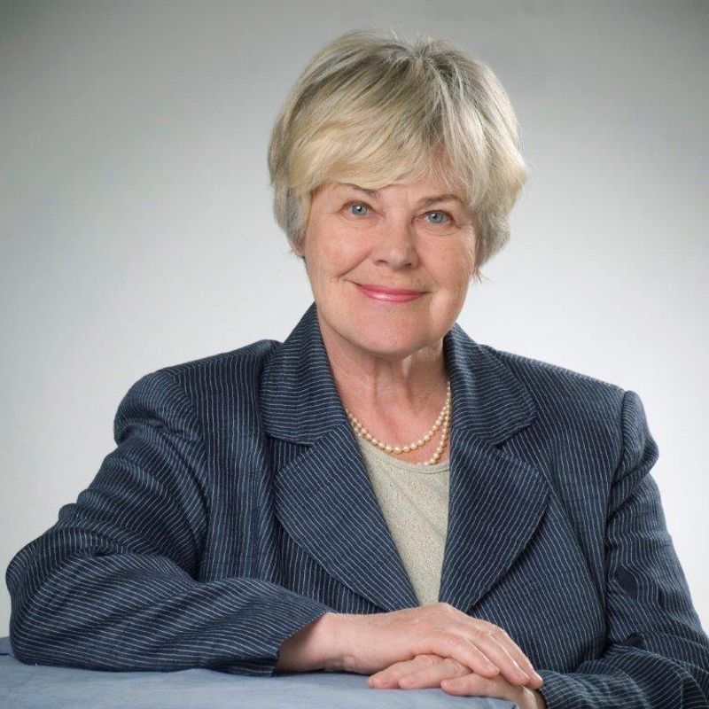 Elisabeth Rehn.