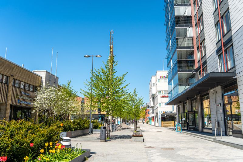 Albergastråket blev aldrig den populära gågatan som vimlar av gatuliv. Nu ska Alberga norra centrum planeras om-
