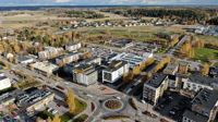 Vbo köpte ett egnahemshus vid S-Market i Nickby.
