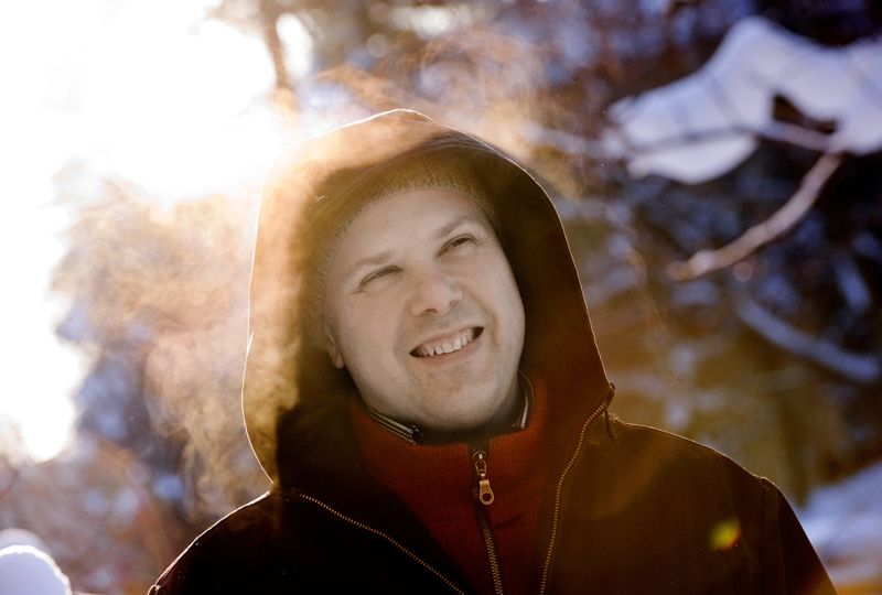 Magnus Londen tog initiativ till insamlingen Karavanen till Ukraina efter att han besökte landet i november och insåg att något måste göras för att hjälpa soldaterna vid fronten.