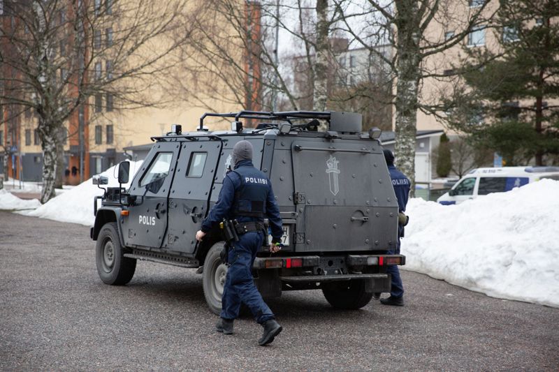Också en pansarbil fanns på platsen.