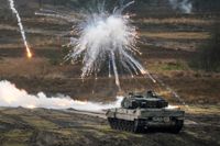 En tysk Leopard 2-stridsvagn under en övning i Tyskland. Arkivbild.