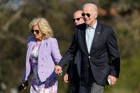 USA:s president Joe Biden med sin hustru Jill Biden på påskdagen.
