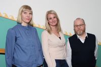 Runebergsprisets valjury: Outi Hytönen (till vänster), Freja Rudels och Sami Hilvo.