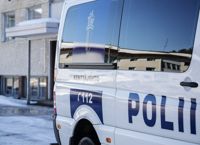 En 19-årig kvinna hittades död i sin bostad i Kvarnbäcken. Två 16-åringar misstänks för dråp.