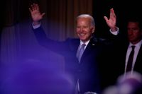 USA:s president Joe Biden inför supportrar samma dag som han meddelade att han ställer upp för omval.