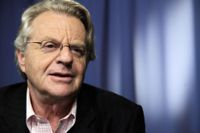 Jerry Springer ledde ett program i eget namn. Pressbild.