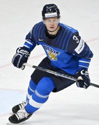Olli Määttä gjorde Finlands mål i matchen mot Tjeckien. Arkivbild.