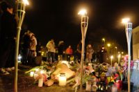 Minneshögtid i Korsør, Danmark, för 17-åriga Emilie Meng den 29 december 2016, fem dagar efter att hon hittats mördad i en sjö. Arkivbild.