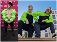 Tvillingarna Sanna Pyykönen och Maaria Anttoora har designat och delat stickningsinstruktioner för en tröjvariant av Käärijäs bolero.