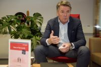 Geir Karlsen besökte Norwegians knutpunkt på Helsingfors-Vanda flygplats i veckan. Bolaget är näst störst efter Finnair på flygplatsen.