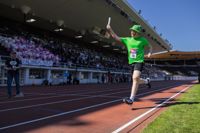 Noah Sjöblom förde Vörå samgymnasium till en väntad seger i gymasiepojkarnas gatustafett för 10-mannalag.