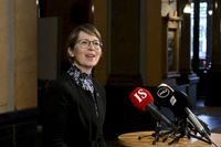 Kristdemokraternas ordförande Sari Essayah under regeringsförhandlingarna i Ständerhuset.