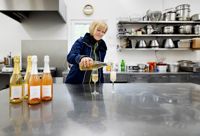 Förra året tog Gunnel Englund fram två alkoholfria skumpan, Bubbel och Bris.