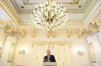 De senaste årens stora kriser och dramatiska händelser har lyft upp presidenten på nytt i en mer central roll, skriver Tommy Westerlund om president Sauli Niinistö.