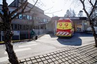 Än så länge besparas allmänläkarjouren vid Raseborgs sjukhus från nedläggningar, enligt regeringens beslut på tisdagen. 