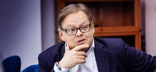 Helsingfors Borgmästare Juhana Vartiainen kan pusta ut av lättnad.