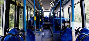 Borgå stad vill locka folk till bussarna med billigare biljetter.