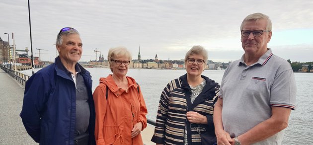 Risto Huusari, Marjatta Huusari, Marita Valtonen och Martti Valtonen besöker ofta Stockholm. De tycker att koranbränningarna får alldeles för mycket publicitet.