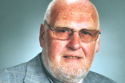 Carl Eiler Carlsen skriver om indkøbsaftaler.