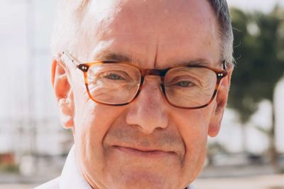 Ernst B. Knudsen.