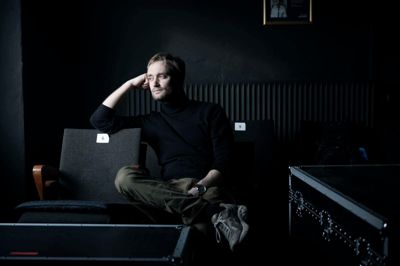 Lue Støvelbæk har efterhånden brugt en del tid i Herning, mens han har forberedt sig på premieren på »Albert Was Here«. Han har også været i Herning for nylig for at besøge familie og se håndbold i Boxen.