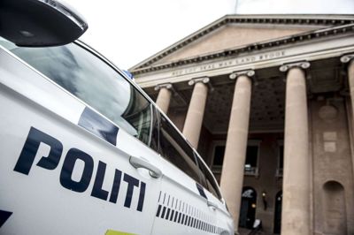 Københavns Politi har bedt domstolene om hurtig behandling af straffesager om fænomenet med unge svenskere, der er taget til Danmark for at begå grov kriminalitet. (Arkivfoto)