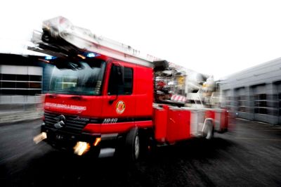 Midtjysk Brand og Redning rykkede ud med mandskabet fra stationen i Kjellerup.