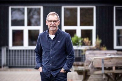 Forstander Asbjørn Lyby og Sdr. Feldings Efterskole går med planer om at udvide efterskolen.