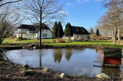 Allan Witt drømte om at omdanne den gamle præstegård i Gødstrup til hotel og wellness-resort med mulighed for at overnatte i hytter i naturen. Det ville Fredningsnævnet ikke være med til, ligesom Herning Kommune ikke vil give tilladelse til, at præstegården bliver omdannet til en bed and breakfast.