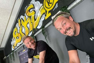 Allan Rindom (t.h.) har etableret nyt spinningcenter i Ikast og vil sammen med den mangeårige instruktør Lars Højgaard Hansen tilbyde holdundervisning på fem af ugens dage.