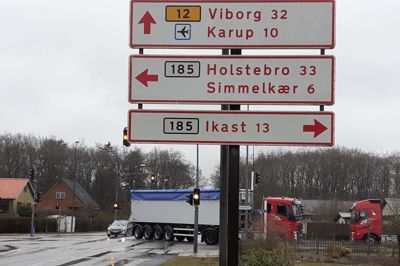 Leverandørerne til nyt biogasanlæg mellem Ilskov og Ikast skal sendes ud på de store veje for ikke at belaste Ilskov med mere tung trafik.