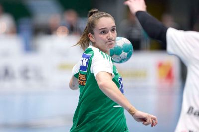 Maria Holm viste vejen i Silkeborg-Voels offensiv, hvor profilen scorede ni gange. Kun et enkelt skud blev brændt, og hun lagde også op til tre af gæsternes mål.
