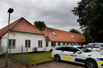 Tre gange i det seneste døgn, har politiet sigtet personer med bopæl på Kærshovedgård for lovovertrædelser.