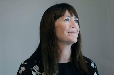 Betina Kastbjerg fra Danmarksdemokraterne har flere forslag til, hvad hun mener, regeringen også bør gøre i bestræbelserne på at mindske utrygheden og kriminaliteten på og omkring Udrejsecenter Kærshovedgård.