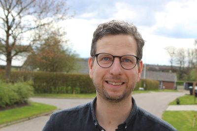 Jakob Swartz har erfaring som både højskoleforstander, frivilligheds-koordinator og har boet flere år i blandt andet Jordan, hvor kirken og de kristne har skullet navigere i at være i mindretal. Foto: Rasmus Viuff