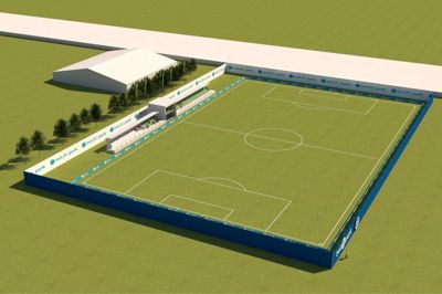 I 2019 viste Holger Kristiansen denne illustration af, hvordan et ministadion på Søholt kunne se ud. Nu arbejder han i stedet på en model med flytbare tribuner lavet ud af containere.