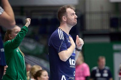 Silkeborg-Voel kom ikke med i slutspillet, og holdet fik klø ved Final4, men cheftræner Peter Schilling Laursen blåstempler sæsonen.