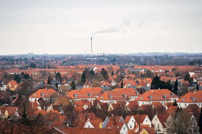 Udsigt over hustage i Valby i 2023. Flere og flere danskere bor i større byer, mens landbefolkningen bliver mindre. (Arkivfoto).