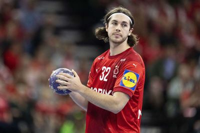Jacob Holm blev skadet i Danmarks testkamp mod Sverige i Royal Arena søndag.