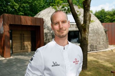 16. maj bliver det afgjort, om køkkenchef Jens Vincent fra Restaurant Domæne i Gødstrup skal repræsentere Danmark ved det uofficielle VM for kokke, Bocuse d'Or, hvor Danmark senest fik sølv.