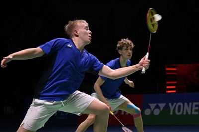Herredoublen Christian Faust Kjær (til venstre) og William Kryger Boe har spillet forrygende badminton i Thailand i den seneste uges tid.