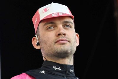 Kasper Asgreen har bøvlet med sygdom, men bliver alligevel klar til Paris-Roubaix. (Arkivfoto).