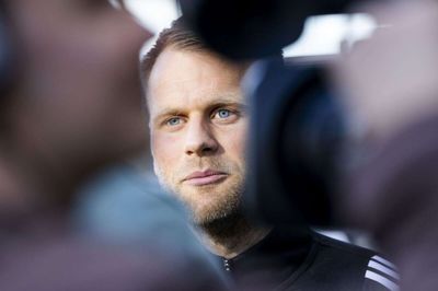 Silkeborg-keeper Nicolai Larsen regner med at kunne overraske og vinde torsdagens pokalfinale mod FC København.