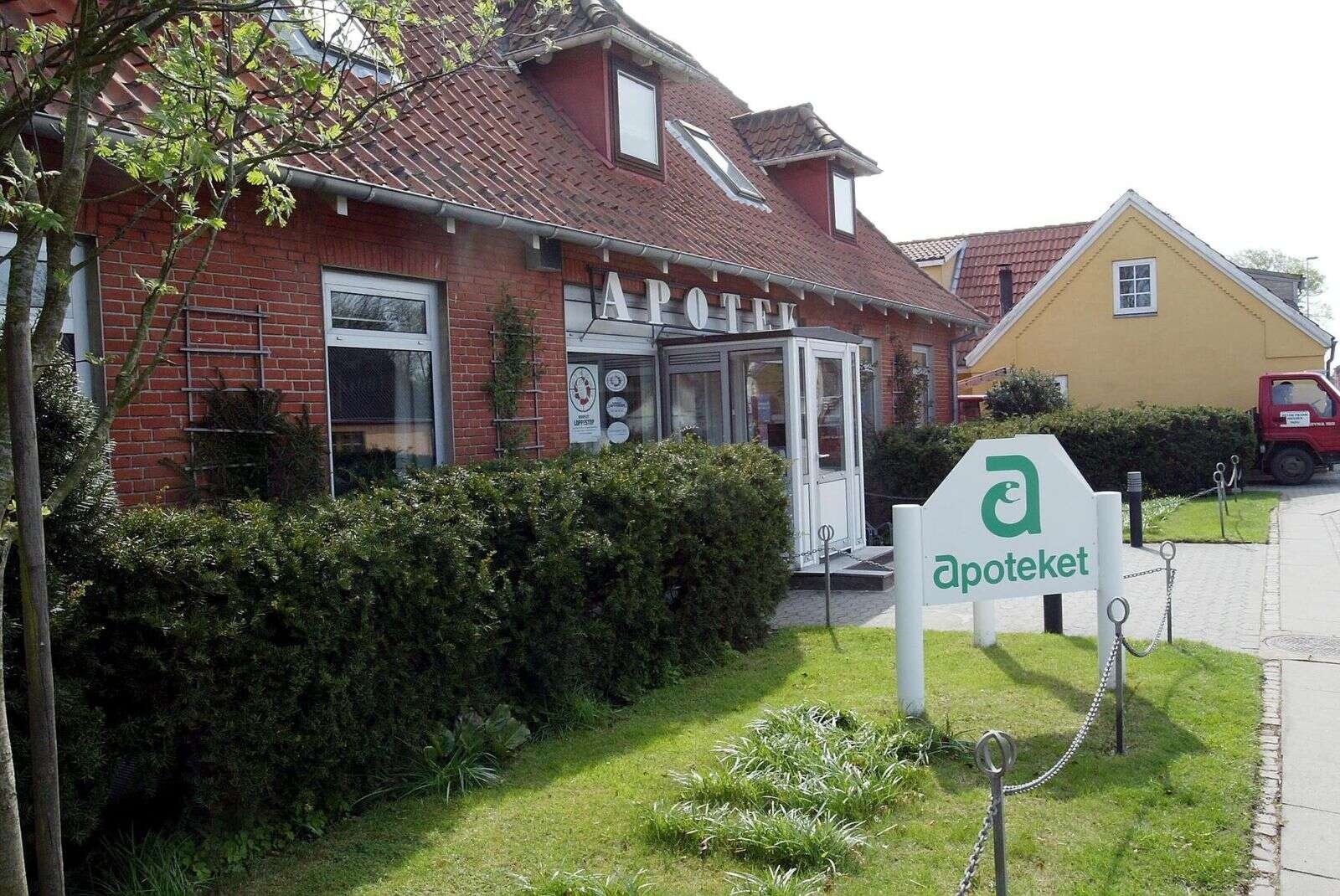Balling Apotek har ikke været selvstændigt i de senere år og mangler derfor mange ting, når det frigøres fra Roslev Apotek. Billedet her er fra 00’erne. Arkivfoto