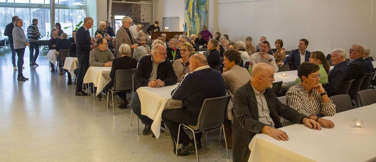 Mange var kommet forbi for at deltage i afskedsreceptionen for Jan D. Andersen. Her er et lille udpluk. Foto: Jan Sand