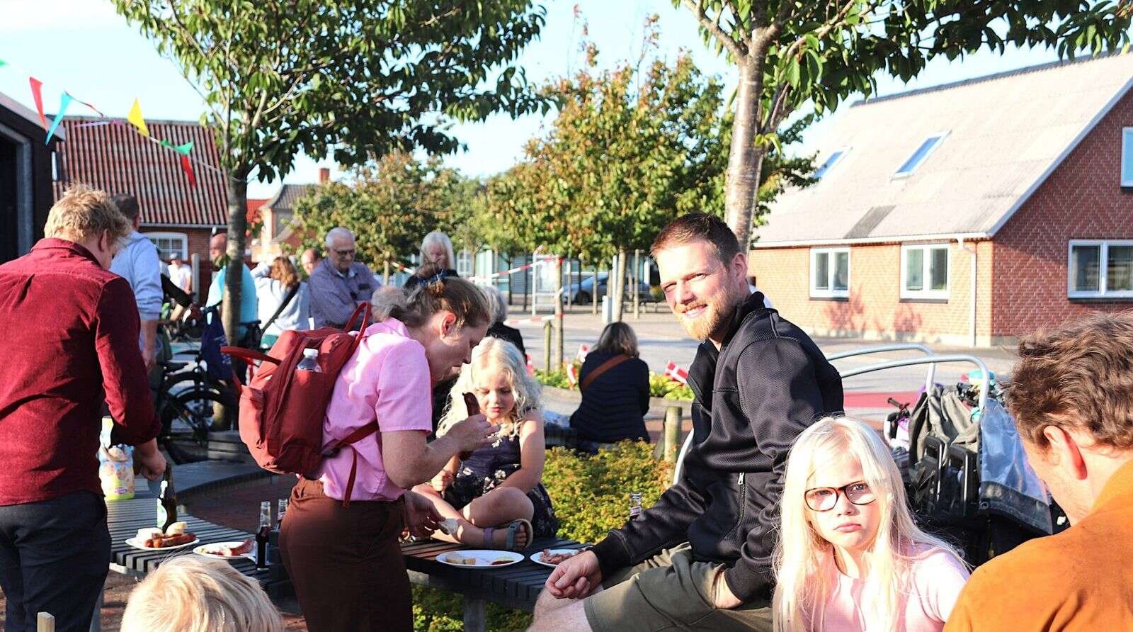 Forældrene og børnene hyggede sig. Foto: cvm