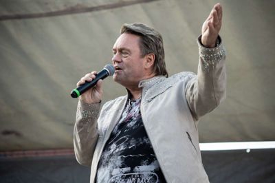 Sidste år besøgte Johnny Hansen fra Kandis også Brande Marked på en smuk sommeraften.