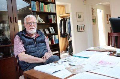 Jørgen Vingborg har kigget dybt i kirkehistorien og blandt andet skrevet til et festskrift til Østre Kirke og den lokale kirkehistorie helt fra Harald Blåtands tid.